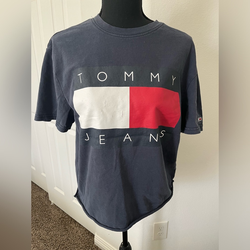 Tommy Jeans Reworked Crop Top | Vintage-Inspired Navy Graphic Tee | Size M